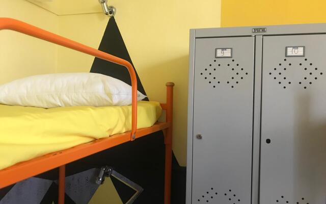 Hostel Orange