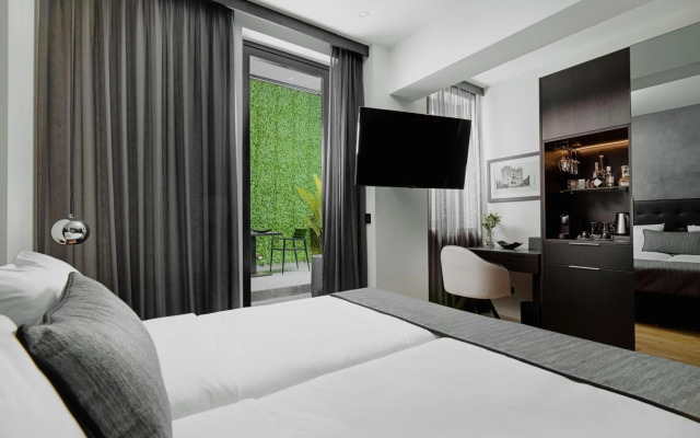 No 15 Ermou Hotel