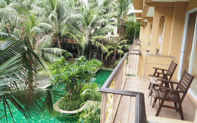 Villa Thongbura