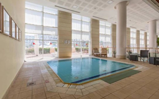 High Class Condo at Marina by FeelHome