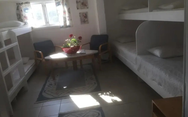 Kungshamns Vandrarhem - Hostel