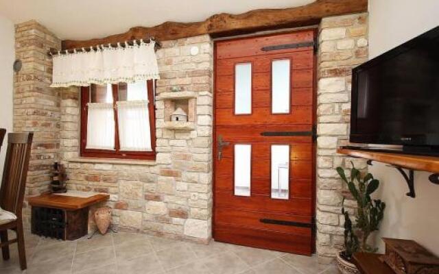 Apartments Pifar