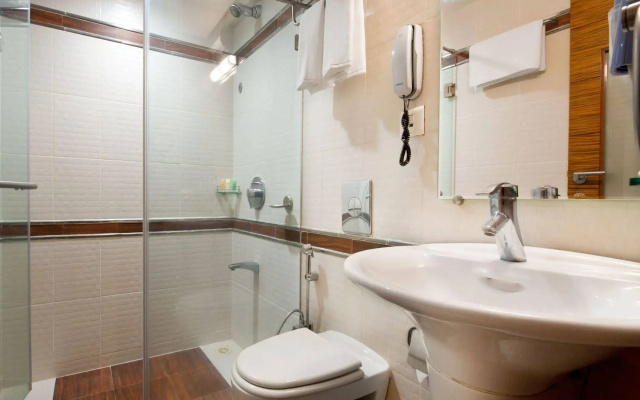 Grand Residency  & Serviced Apartments