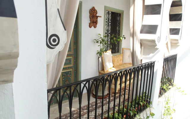 El Patio Courtyard House