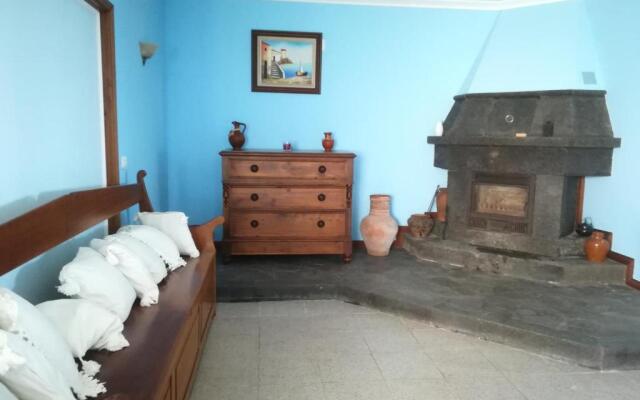 Alojamentos "A Buraca"