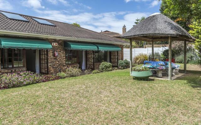 Summer Blue Guesthouse