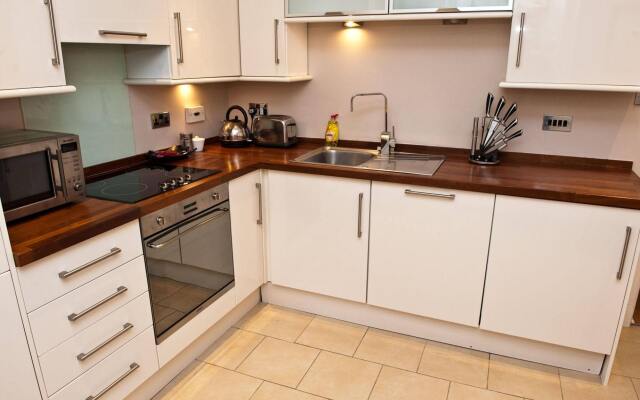 My-Young Street Apartments