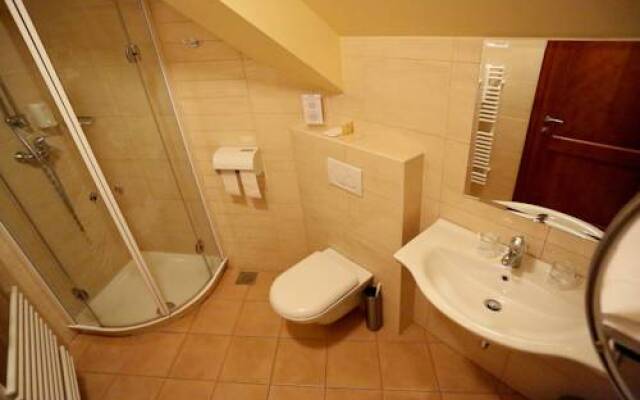Motel Pri Lesniku