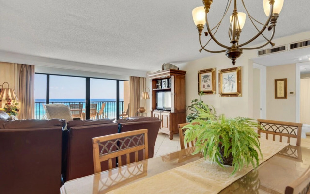 Huntington By The Sea 303