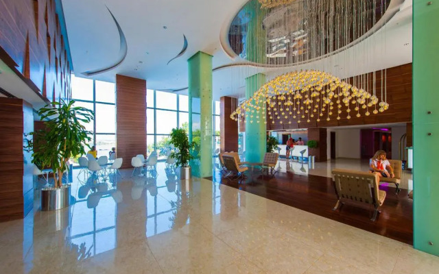 A Good Life Water Planet Hotel & Aquapark