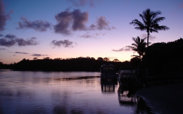 Makepeace Island