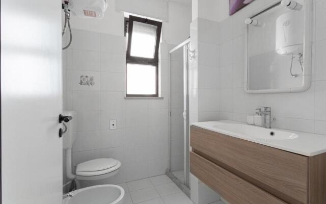 Trilocale a 100 M Dal Mare Climatizzato