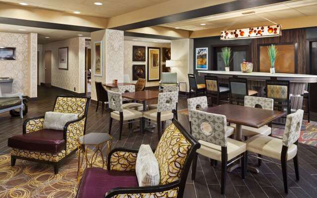 Hampton Inn Pell City