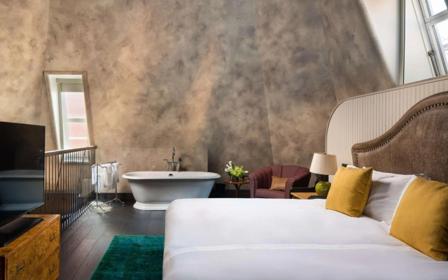 The Beekman, A Thompson Hotel, by Hyatt