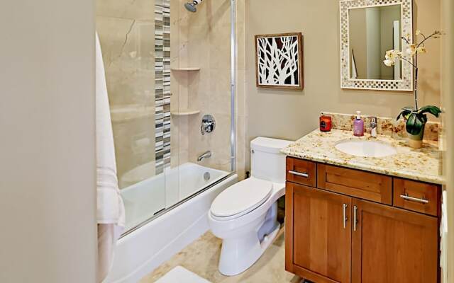 258 Neptune Ave Home 3 Bedrooms 3.5 Bathrooms Home