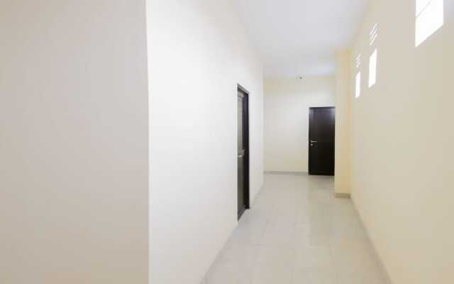 Mn One Residence by OYO Rooms