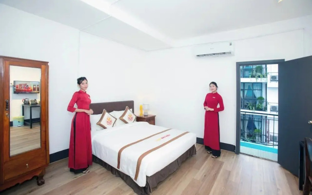 The Rice 131 Bui Vien Hotel