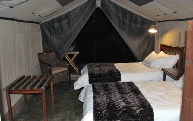 Uukwaluudhi Safari Lodge