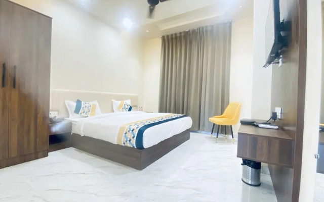 Anant Resort