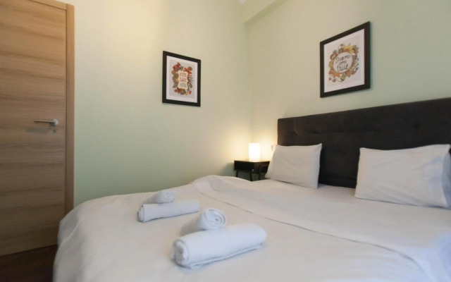 Athens City Themis 7