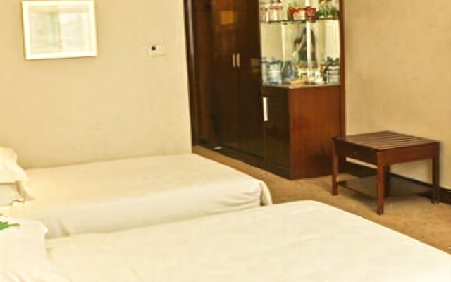 Tengzhou Huatai Hotel