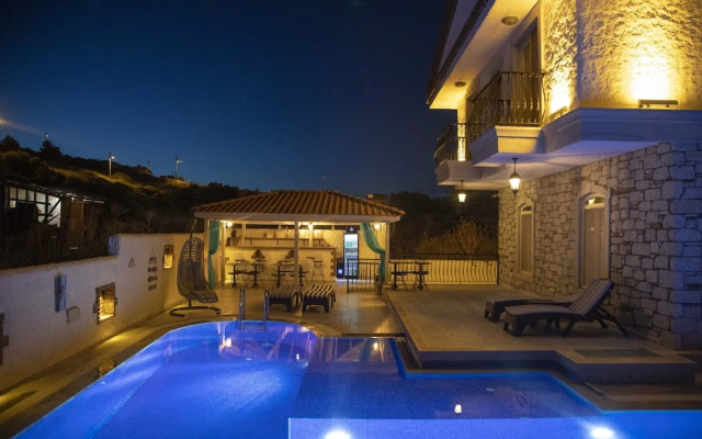 Stone Garden Tas Hotel