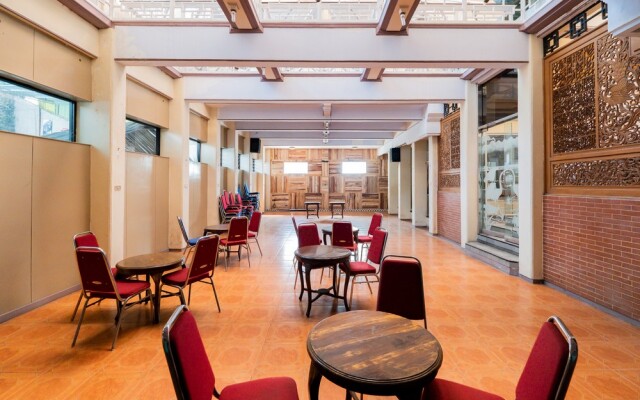Urbanview Hotel Near Jatim Park 1 by RedDoorz