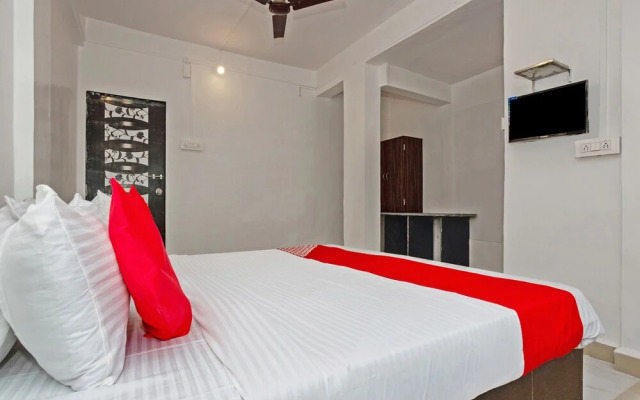 OYO 24435 Shubham Lodging And Boarding
