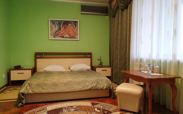 Анна и Король на Телеграфной 3