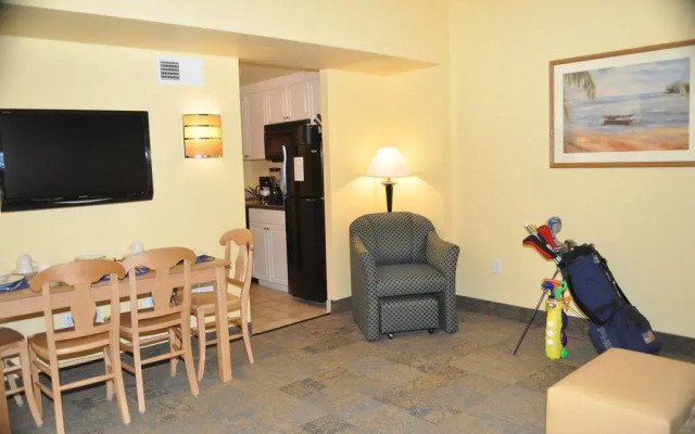 The Atrium Resort, Virginia Beach by Vacatia