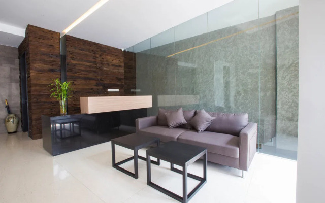 RedDoorz Plus near WTC Sudirman 2