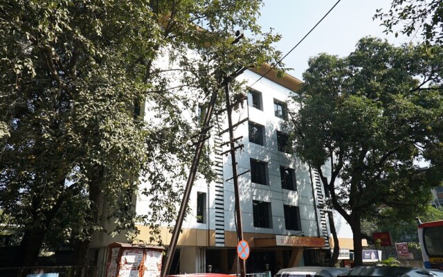 OYO 23430 Hotel Radiant