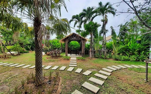 Coco Paradiso Phuket Hotel