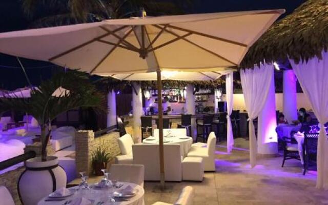 Maliah Beach Club
