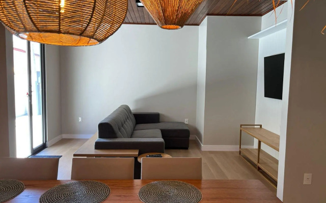 Casa aconchegante com 04 dormitórios