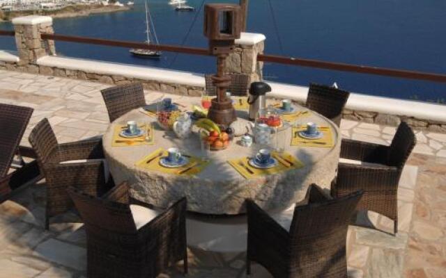 Villa Lov Ammos
