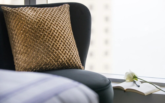 Dream Inn Apartments - Bay Central