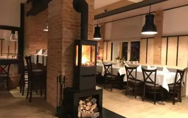Gasthaus Zum Bahnhofle