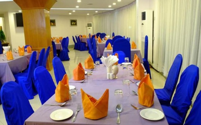 Thiri Hpa An Hotel