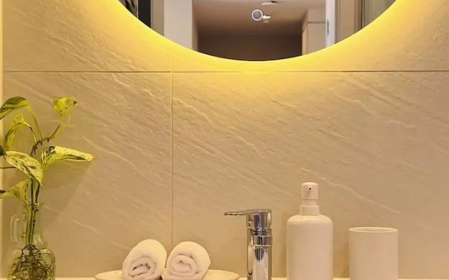 Palm Suites
