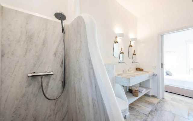 Vathi Bleu Private Villas