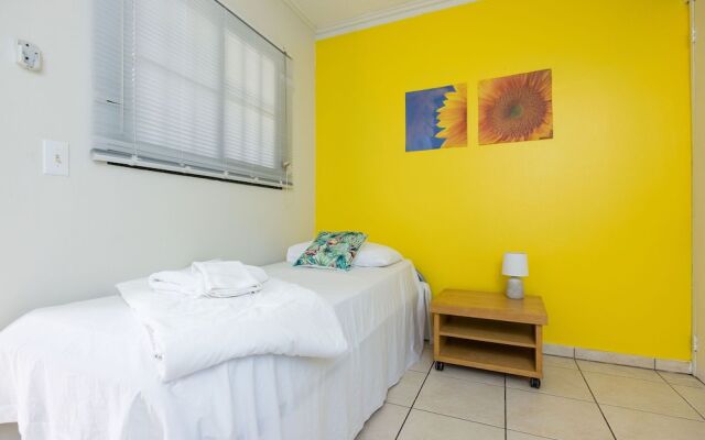 Van Gogh Inn Aruba