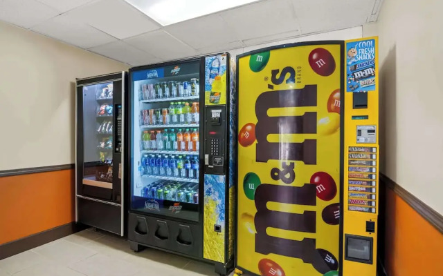 Econo Lodge Manistee