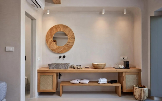 IONIC Suites