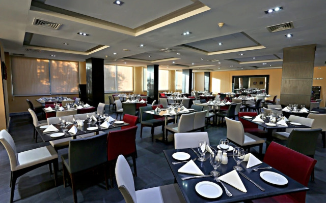 Ramada Hotel & Suites Amman