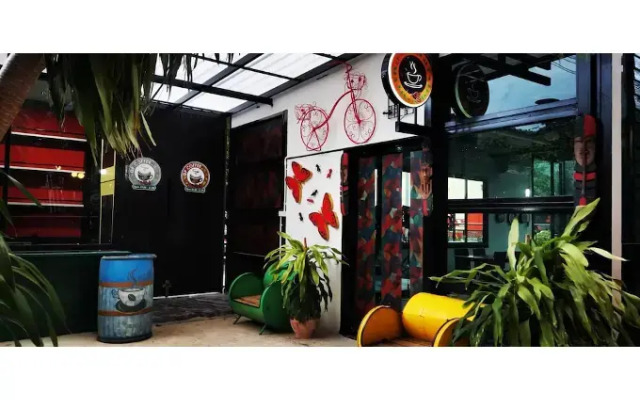 Grand Pruksa Siri Apartment