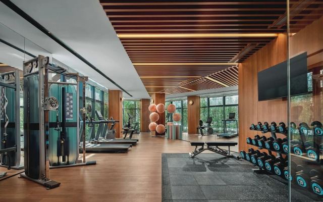 Hualuxe Chongqing Wushan by IHG