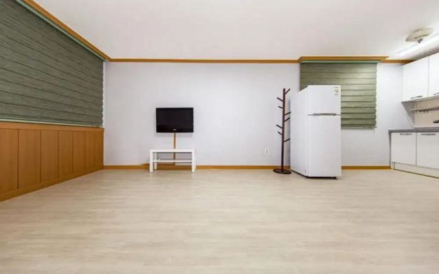 Boryeong Blue Beach Pension