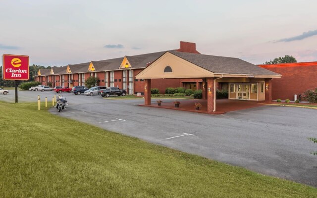 Clarion Inn