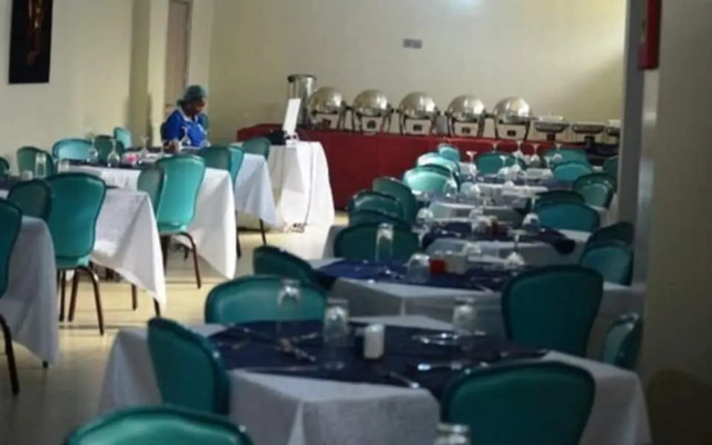 Nandas Hotel